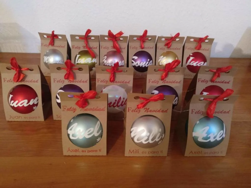 Bolas de navidad para empresas