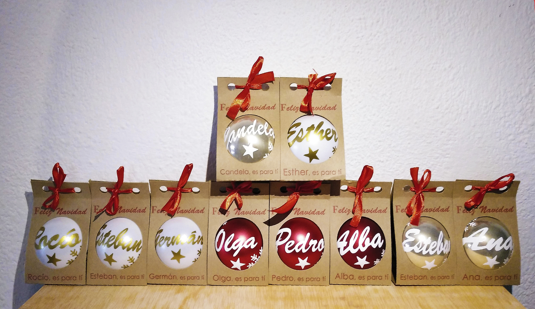 Bolas de navidad personalizadas variadas