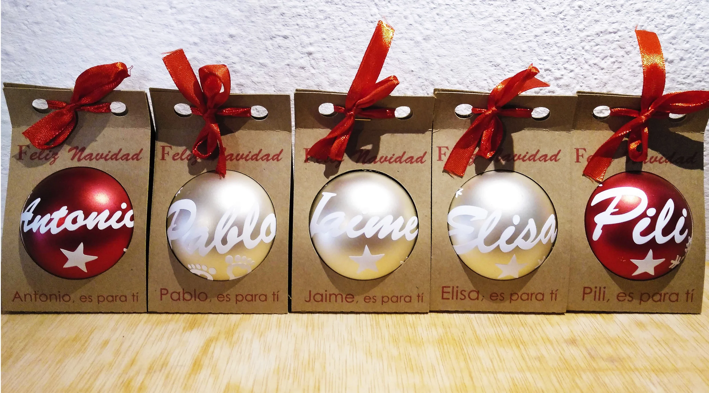 pedido bolas de navidad lausearte con dibujos