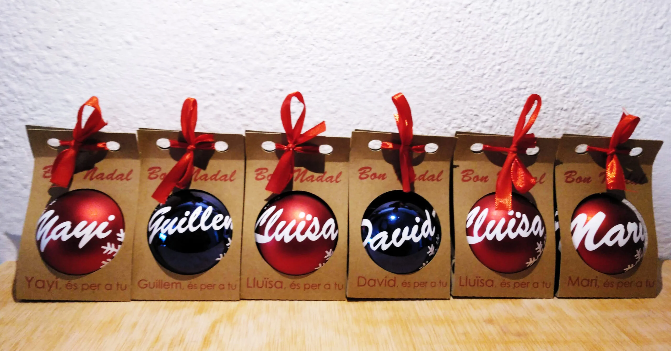 Bolas de navidad realizadas por Lause Arte