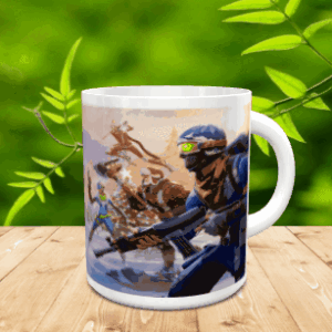 Taza de cerámica blanca decorada con varios personajes de videojuegos en acción sobre superficie de madera.