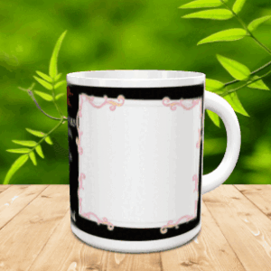 Taza blanca de ceramica con un marco rosa y un espacio central reservado para personalizar con fotografia sobre una superficie de madera.