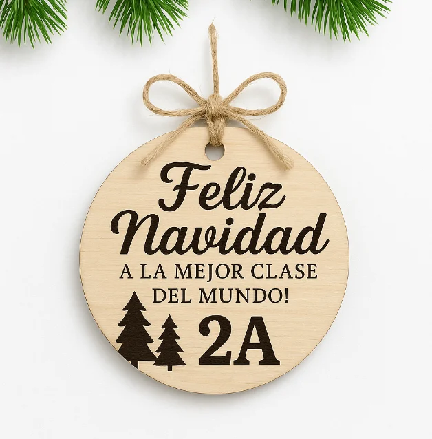 Adorno Navideño de Madera Personalizado 🎄: Recuerdo Único para Primera Navidad de Bebé / Familia - Imagen 9